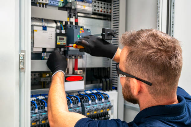 Best Emergency Electrical Repair  in Stockton, CA